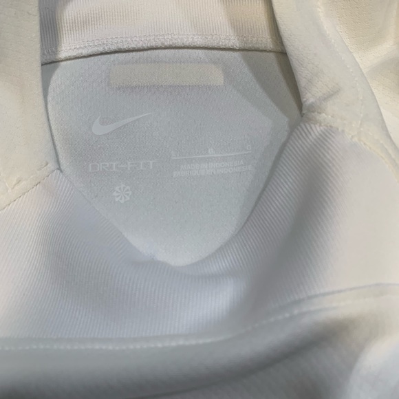 Nike FC Barcelona 2023/2024 Away White Dri-Fit Jersey Size Large New with tags - Picture 7 of 7